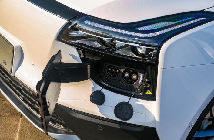 续航503km并可额外增加120km爱驰u5上市售价19792921万