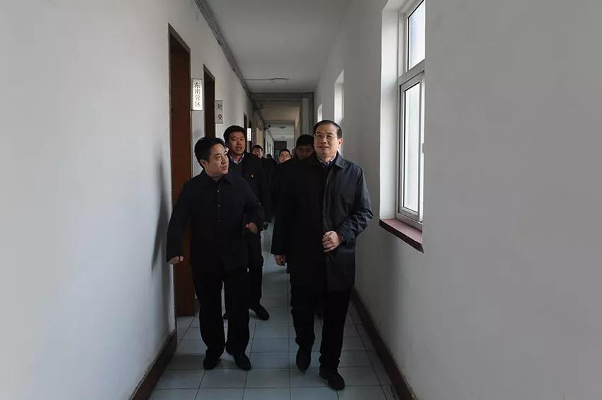 市人大代表市检察院党组书记检察长魏玉民到桓台县走访部分基层群众