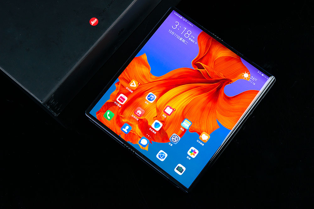 华为mate x图赏:开合之间凝聚科技之大成