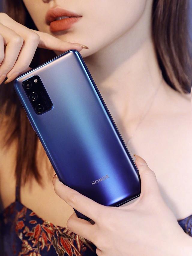 荣耀v30pro还是华为nova65g为了颜值买nova6值得吗