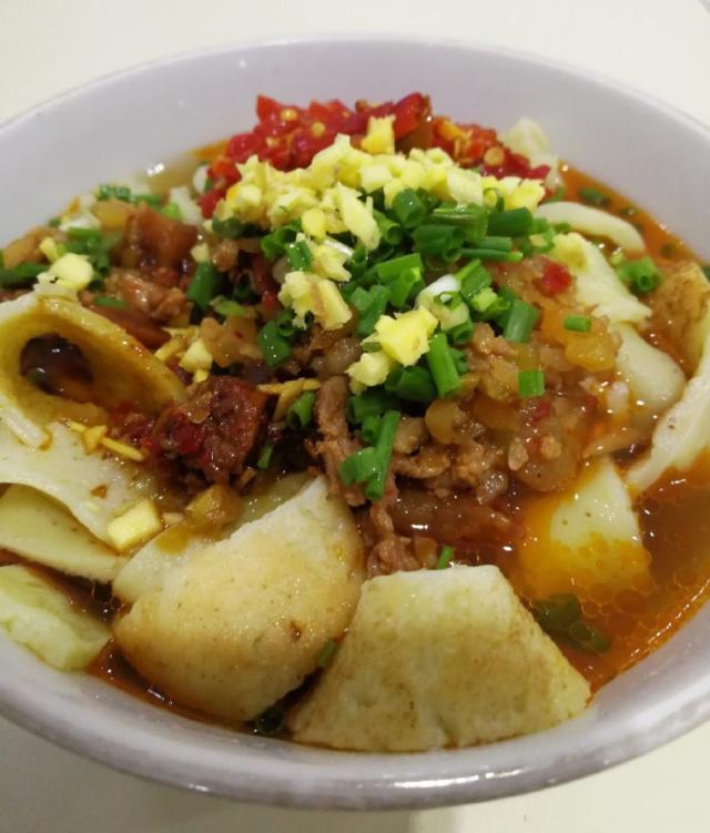 仡佬族最爱吃的贵州石阡绿豆粉承载了浓浓的思乡情