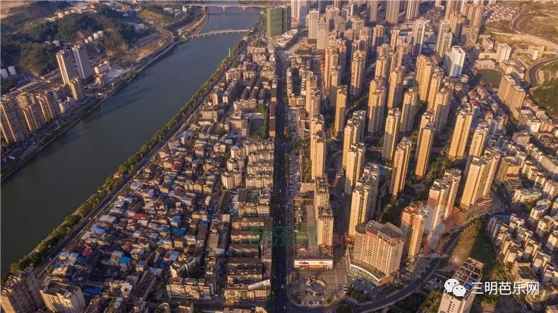 徐碧新城与老城从北部新城看列东三明碧桂园贵溪洋组团东新六路cbd