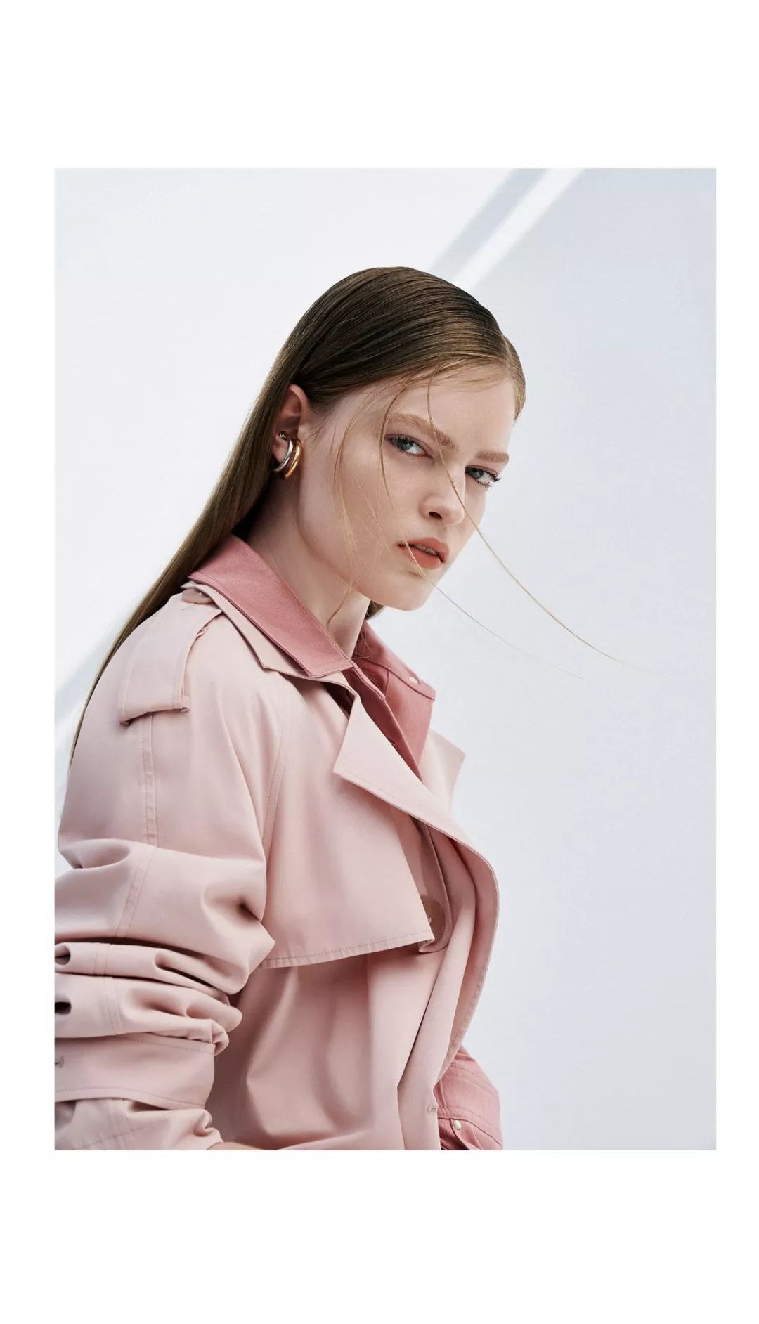 庆祝服饰洛瑞琳realmelaureline2020springcampaign