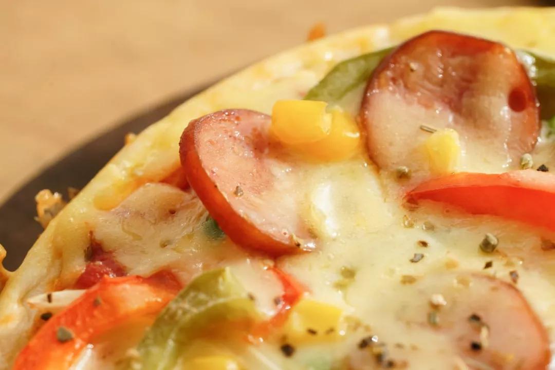 电饭煲披萨也能做出这么强的拉丝?_电饭锅