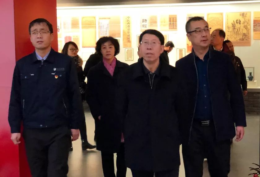 马晓方一行莅临扶正药业调研指导工作