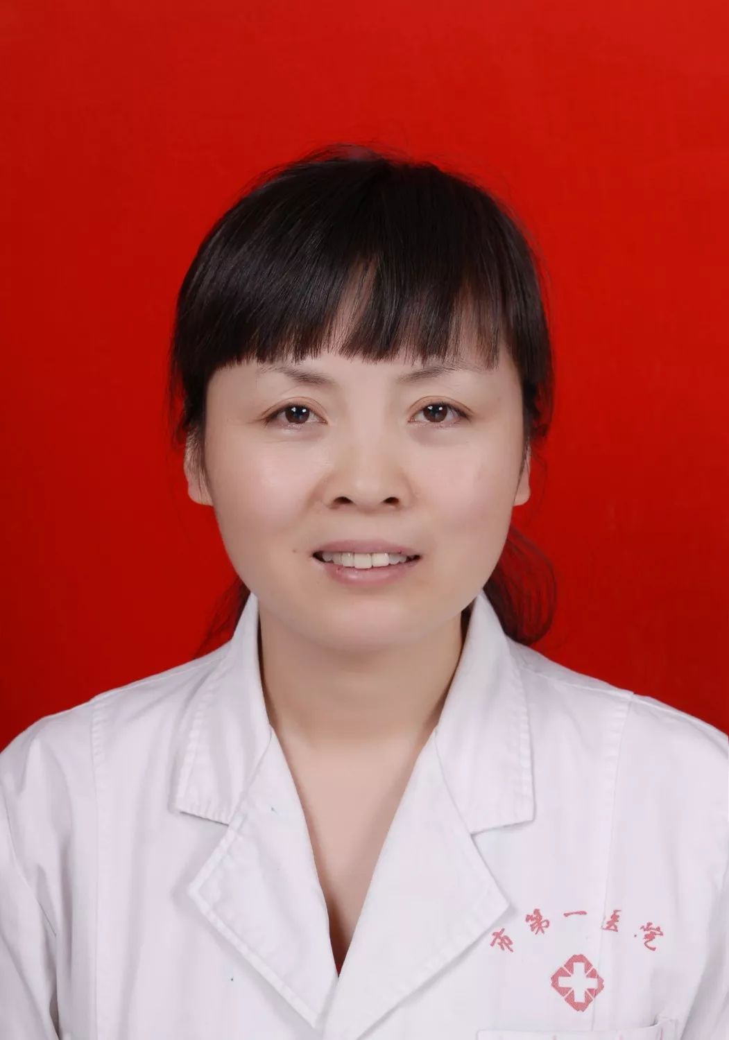 黄洁,女,副主任医师,毕业于第四军医大学呼吸病学专业,对于呼吸科常见