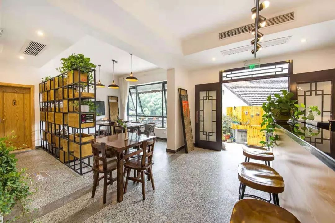 杭州歆庐丨藏在杨梅岭茶园里的森系民宿这里的冬日时光美过一切可被