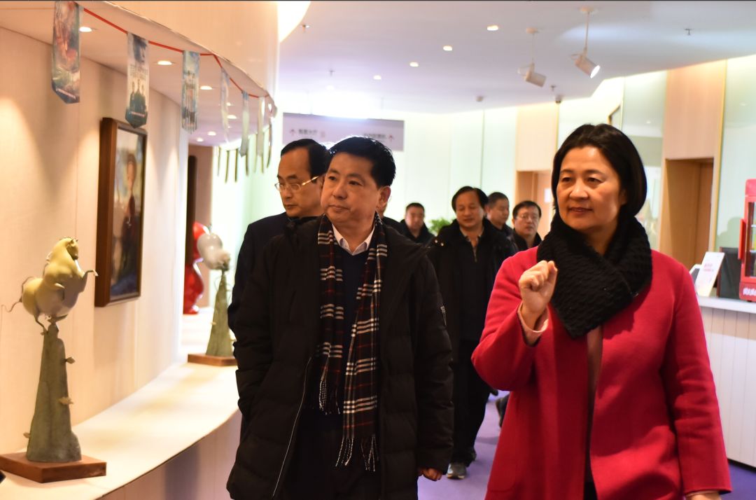 省文旅厅副厅长赵学锋领导一行莅临壹佰剧院文化综合体参观指导