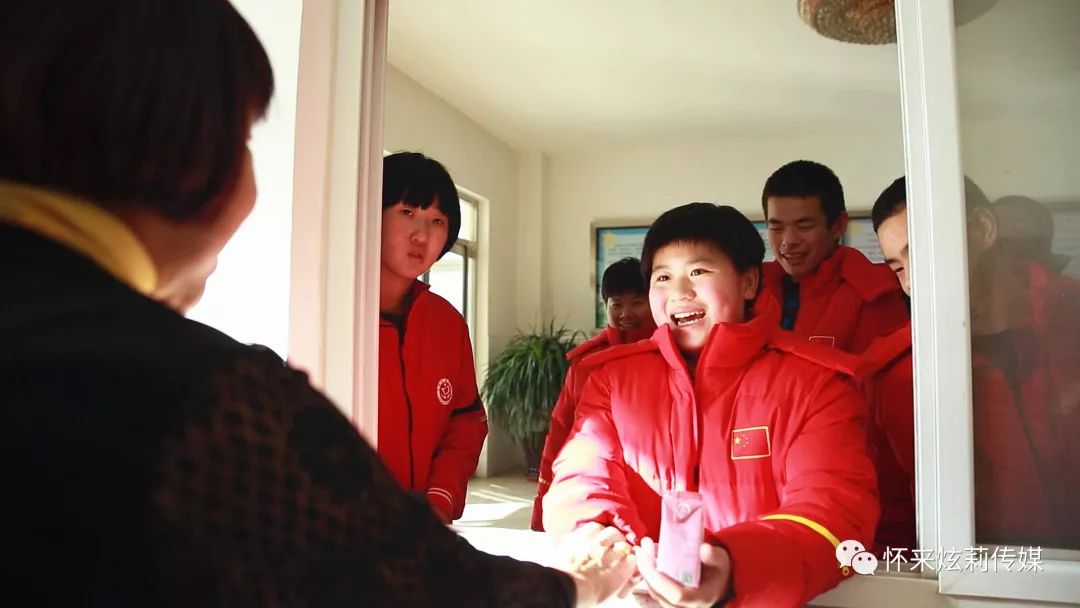 炫莉头条静待花开前进中的怀来县特殊教育学校