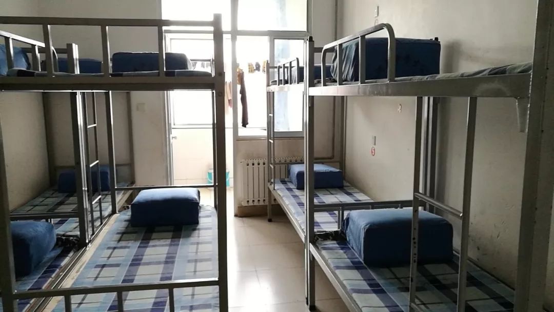 学生宿舍:文明和睦,明亮清雅齐河五中2019-2020学年第一学期现场办公