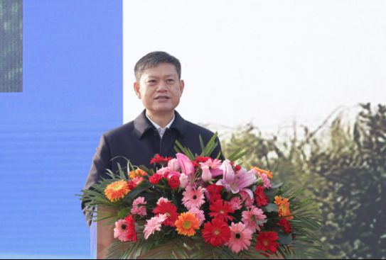 中共天门市委书记,市长庄光明致欢迎辞.