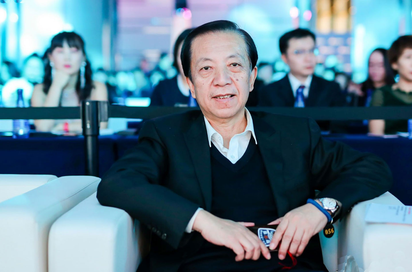 【老岳讲感统】—— 老岳获"2019年度影响力儿童教育人物"!_岳明途