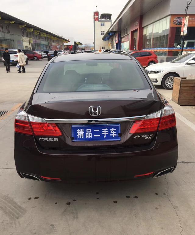 14年九代雅阁24l豪华型二手车值得入手吗