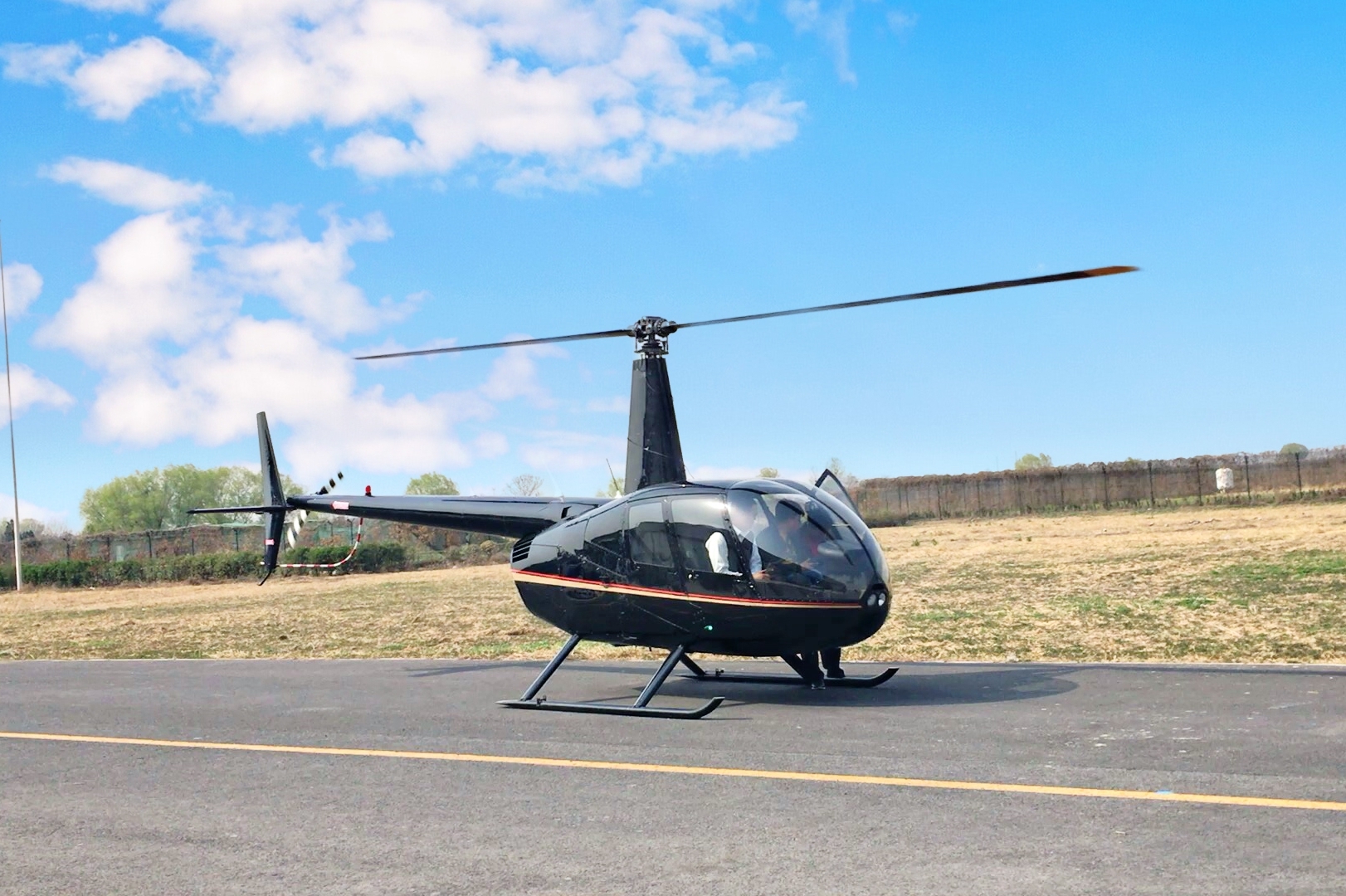 猎鹰飞行俱乐部:带你领略直升机的古往今来