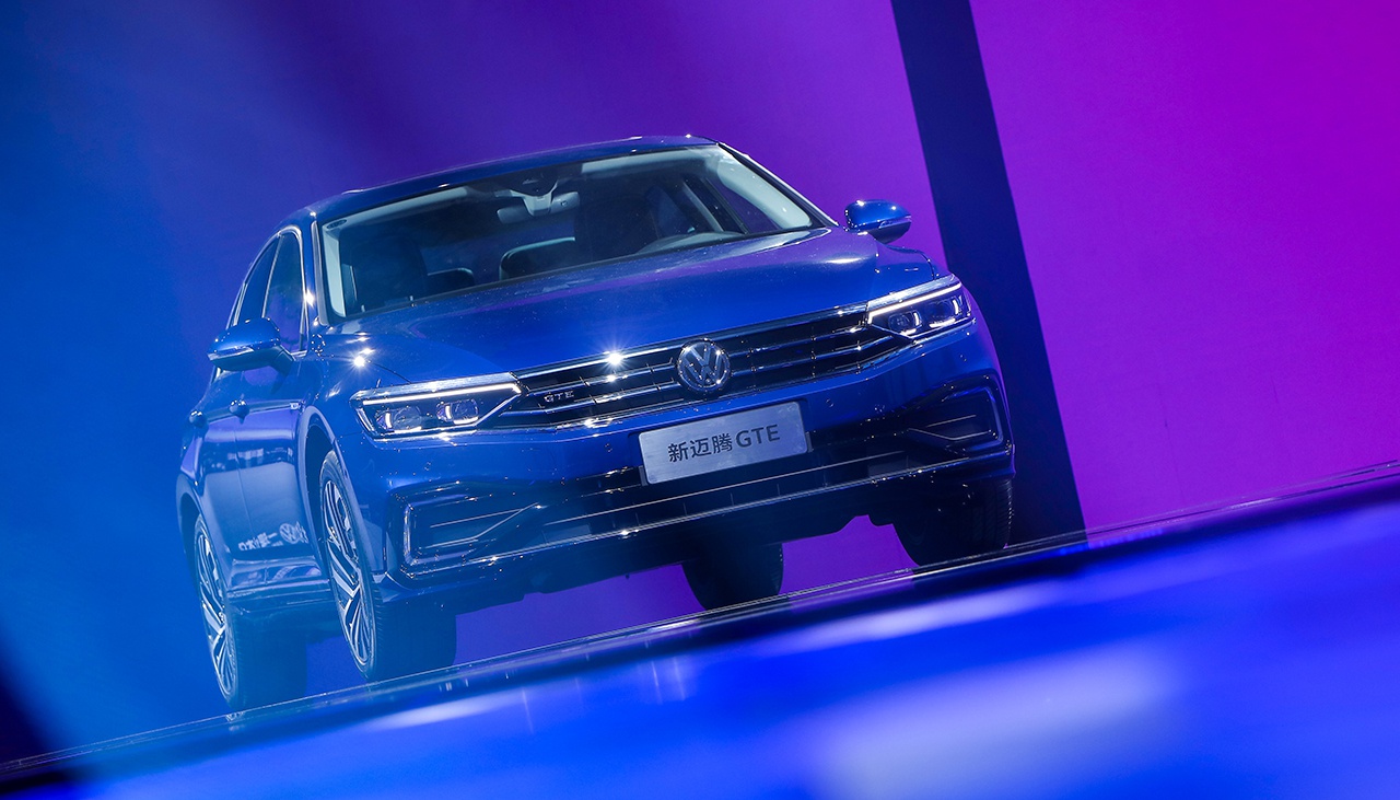 大众新款迈腾/迈腾gte正式上市 售价18.69-30.99万元