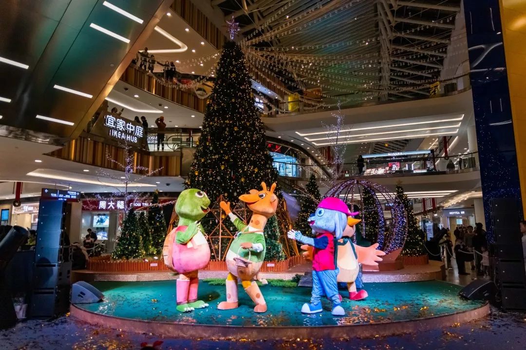 ②折起连嗨12天没有武汉人能拒绝荟聚中心的地道传统圣诞节