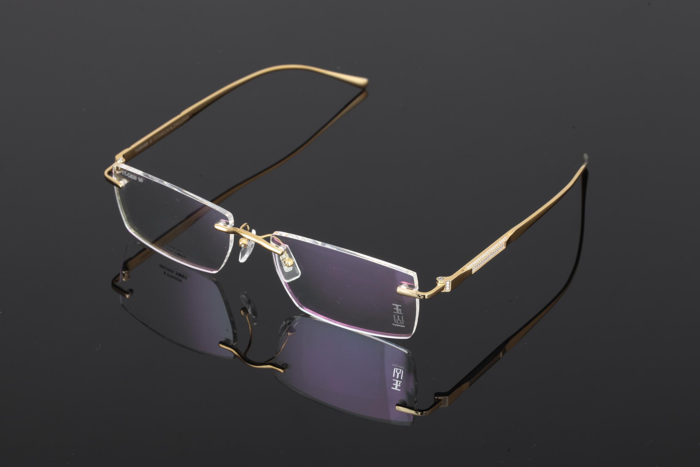 卯尚设计师品牌——玉山 高端原创眼镜