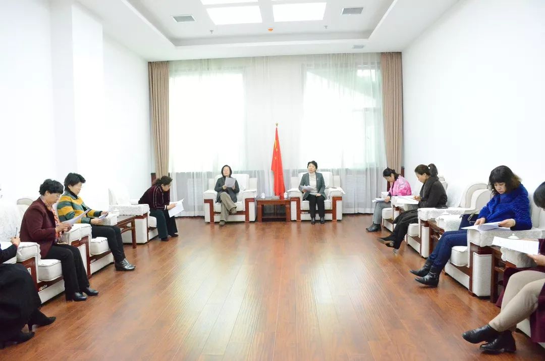 临汾市妇联召开三届三次执委会议选举产生66名出席省妇代会代表