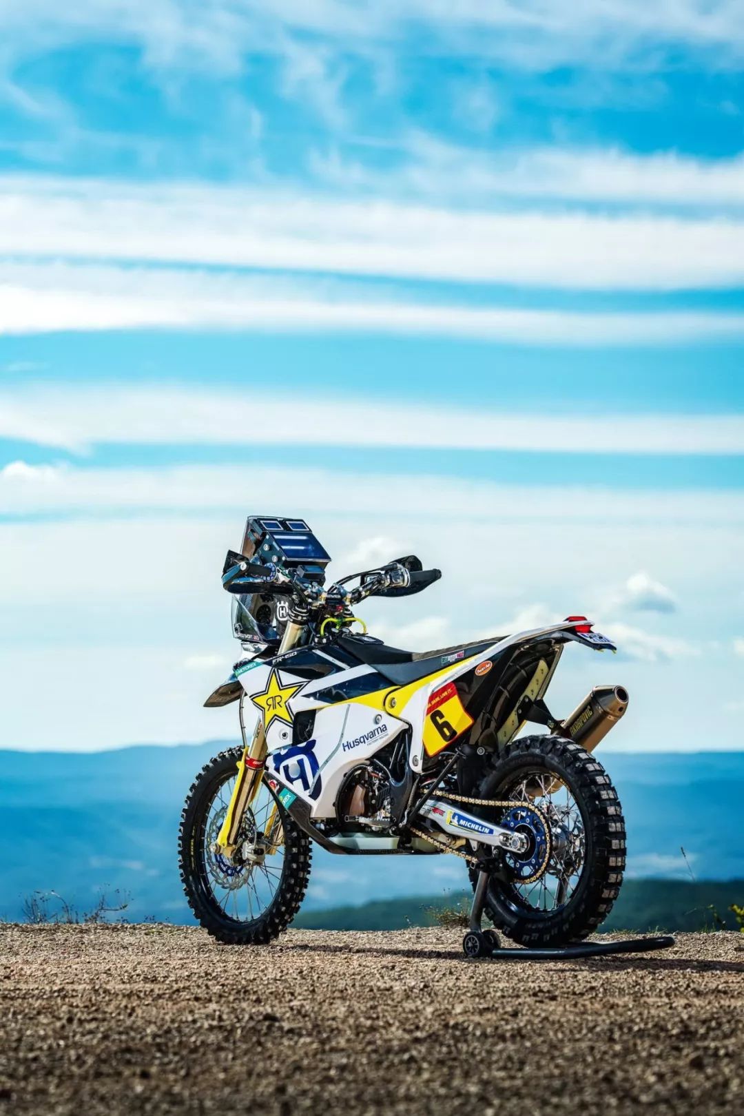 特写胡斯瓦那的达喀尔赛车fr450rally