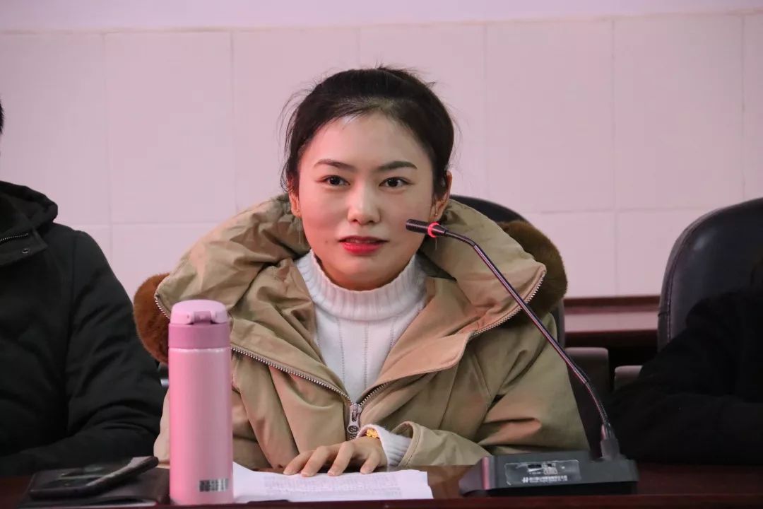 石门六中:首届艺术班教育教学研讨会隆重召开