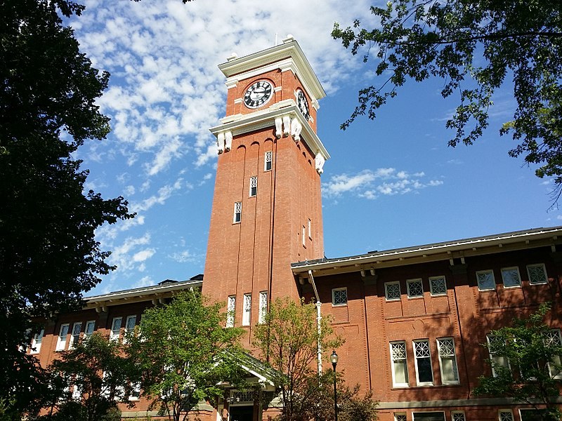 綜合性大學,主校區坐落於華盛頓州pullman市,距離西雅圖僅1小時距離