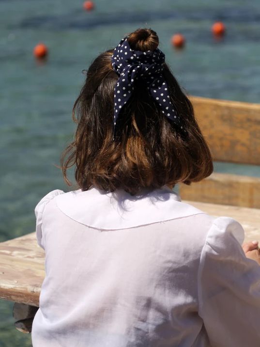 学会加丝巾让你成为秋冬背影杀手