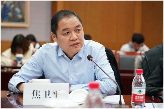 王治认为,医药卫生体制改革的效果和影响是是十分显著