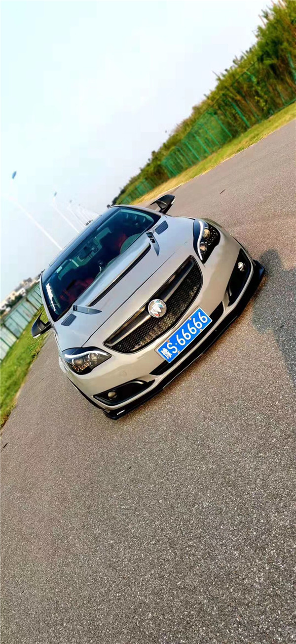 airbft气动避震李洋分享最牛君威豫s66666炸弹号改装车