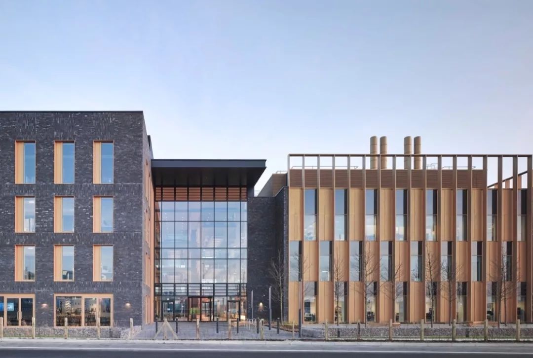 竖向建筑立面设计40例