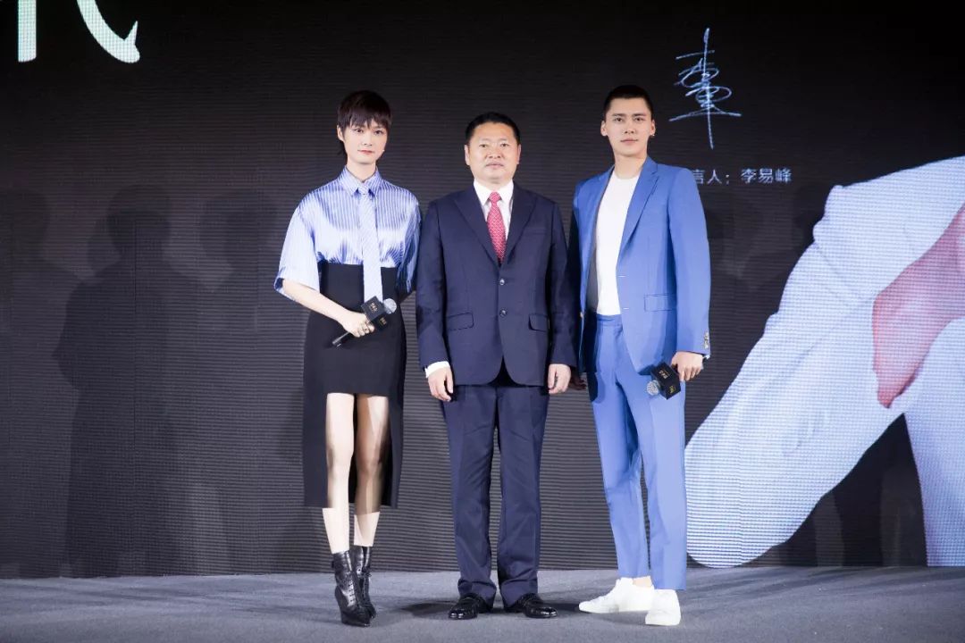 竹叶青官宣代言人李宇春李易峰,开启中国高端绿茶「星」时代