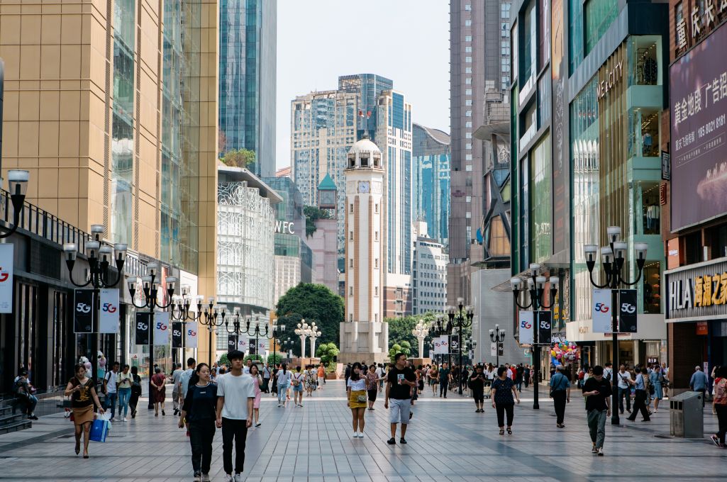 一图看懂重庆唯一入选全国首批步行街改造提升试点项目解放碑开启华丽