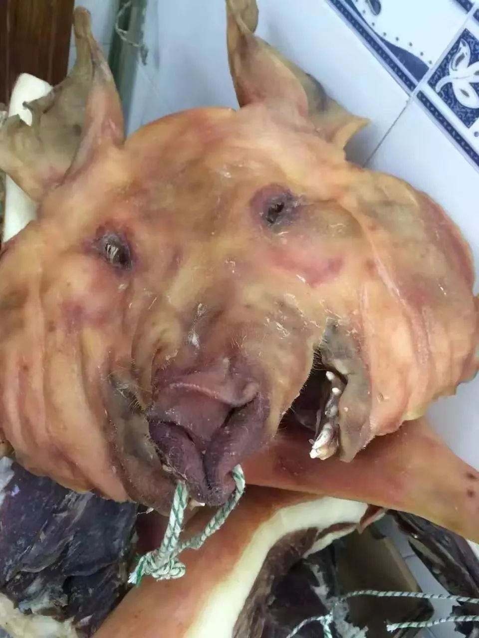 诸暨土豪狂晒腊肉分量直接惊呆路人果然是大户人家