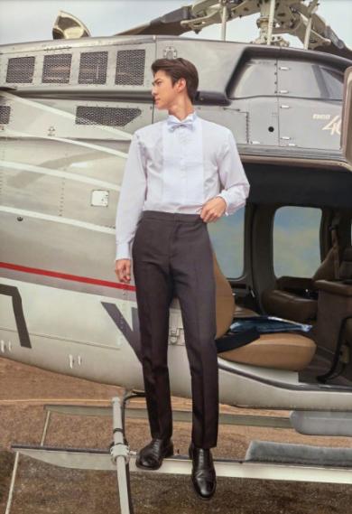 原创exo吴世勋身材比例太好了,十足三角形身材!这卓越的长腿绝了!