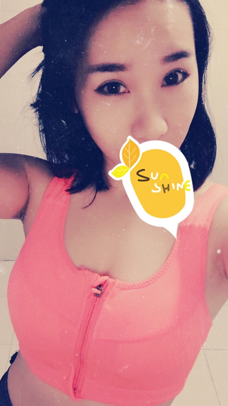 太原华美平胸唯一的好处就是心好痛