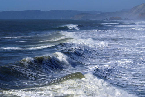 大海退潮后海平面下降,海水都去哪里了?看完长知识了