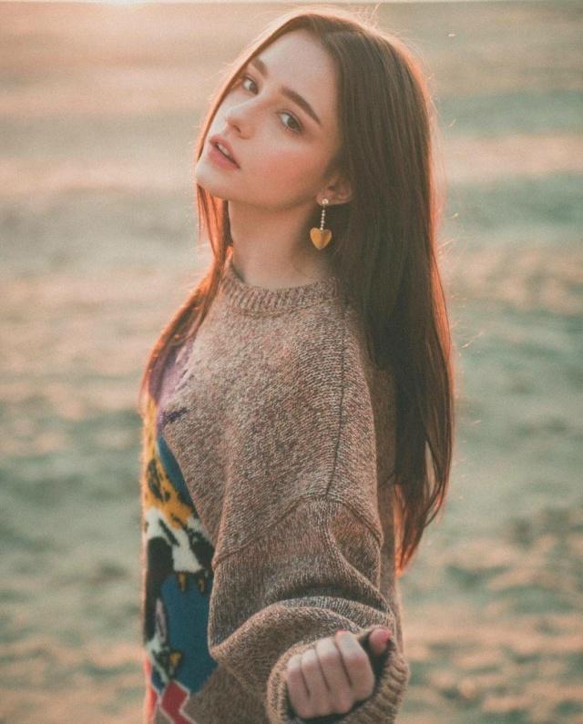 原创来自俄罗斯的这位90后模特,美的有点犯规,网友直呼神仙颜值