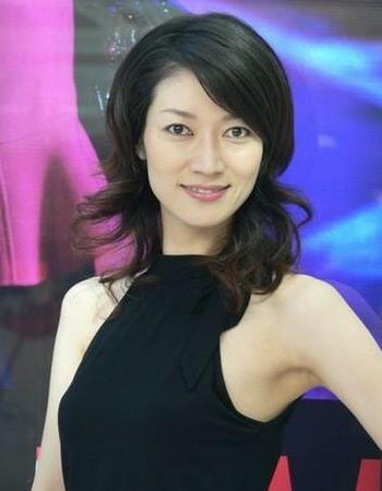 原创日本女演员在中国跑十年龙套,因伪装者成名,今成中国媳妇