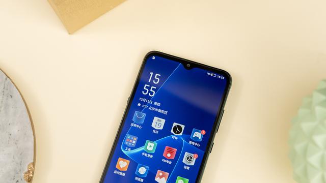 续航实力派!海信手机金刚6图赏