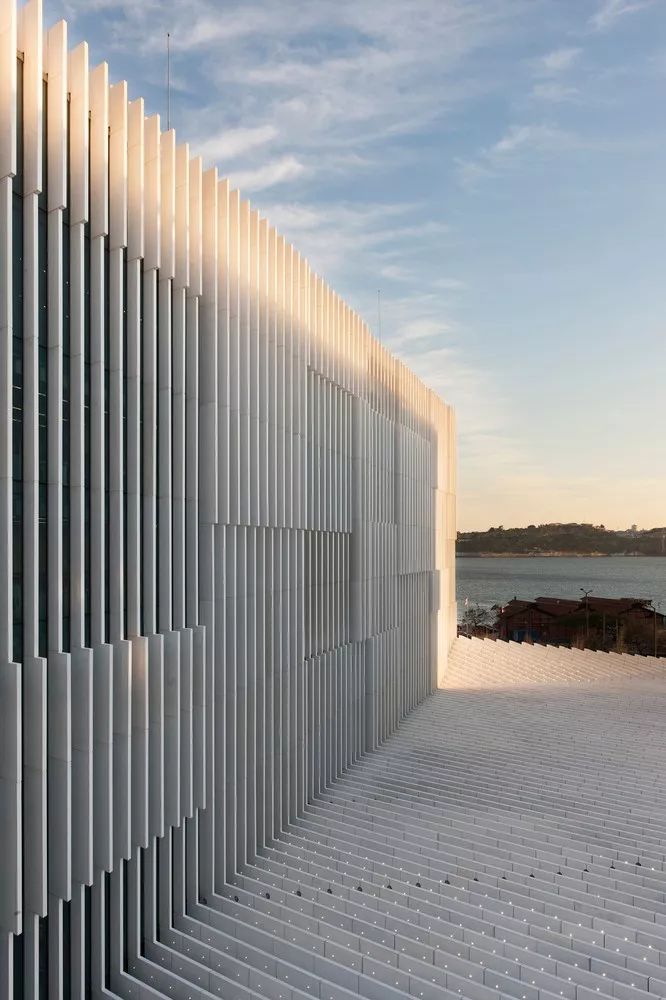 竖向建筑立面设计40例