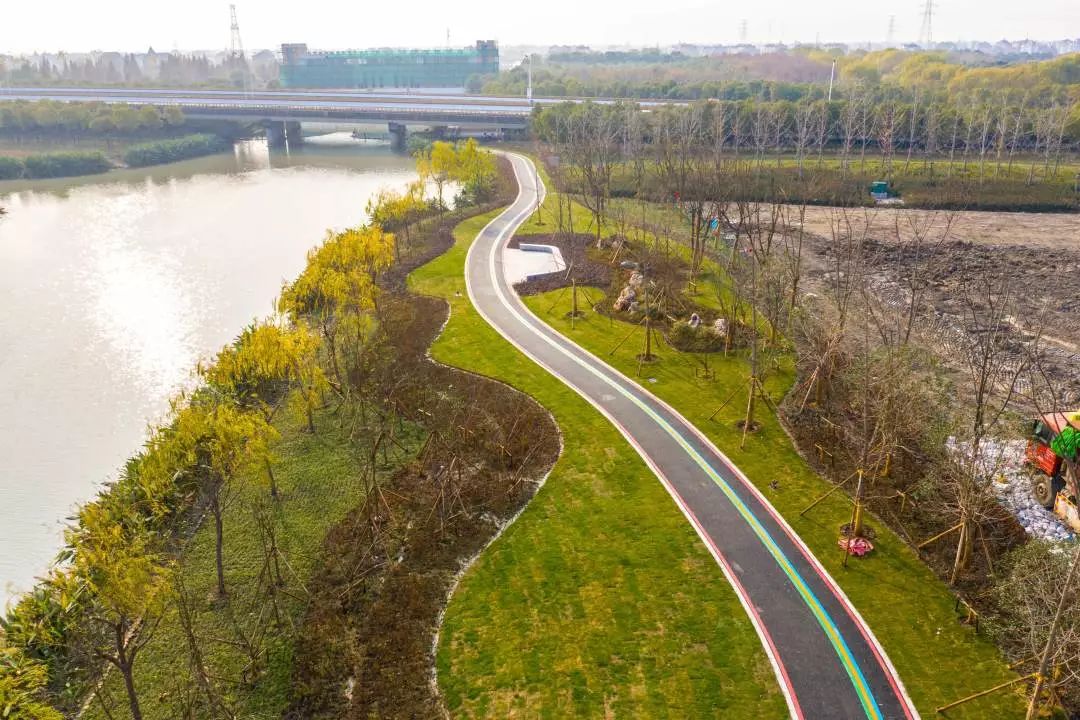 环城绿道是我市一条骑行主干绿道,已建城南路至池海路段.