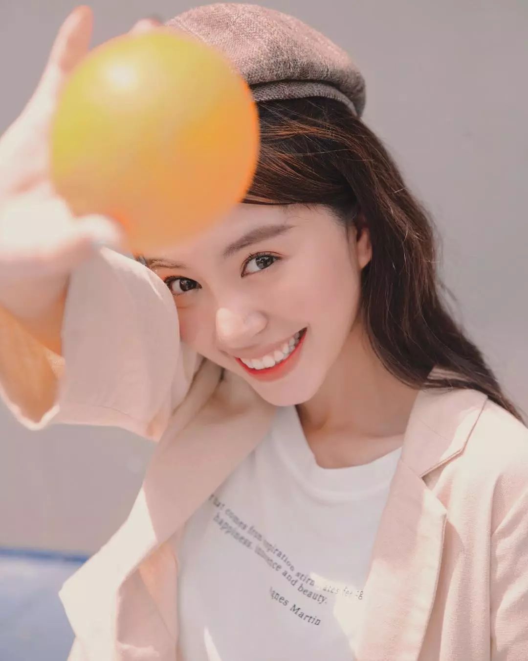 靠一组照片红遍全网的"越南沈佳宜",让我找回了"初恋"!