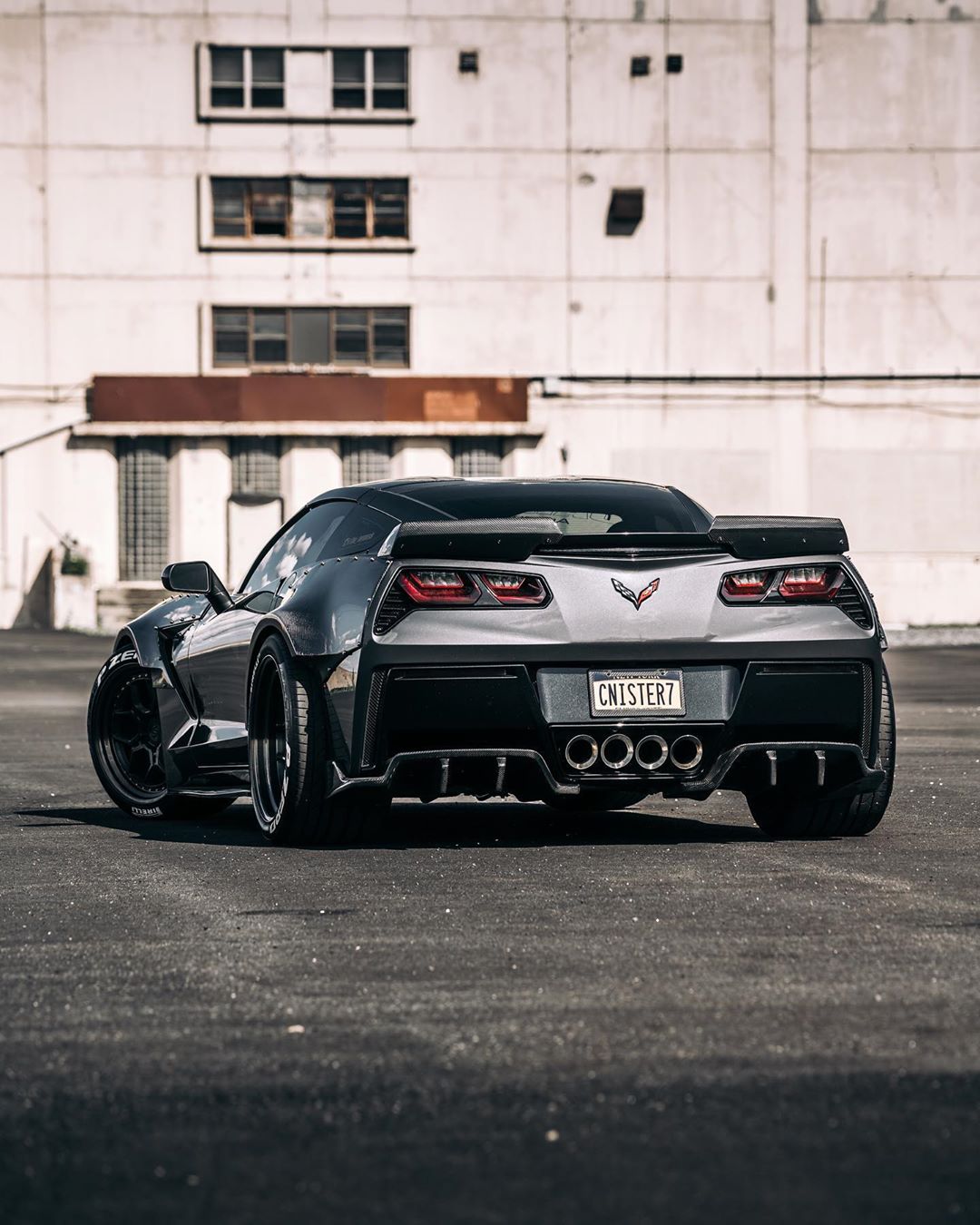 雪佛兰科尔维特改装全碳纤维套件,打造真正黑武士