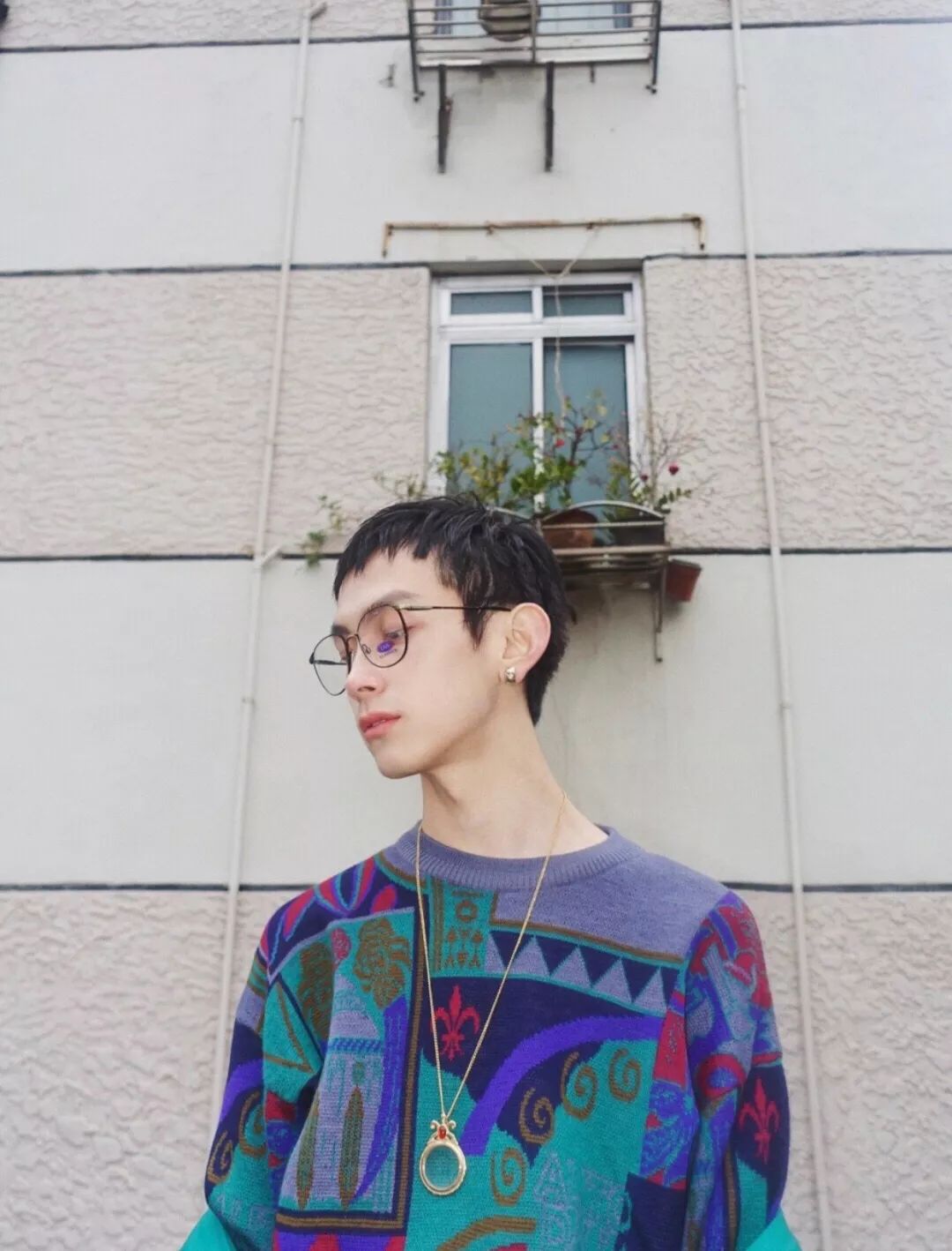 适合脸型鹅蛋脸/圆脸