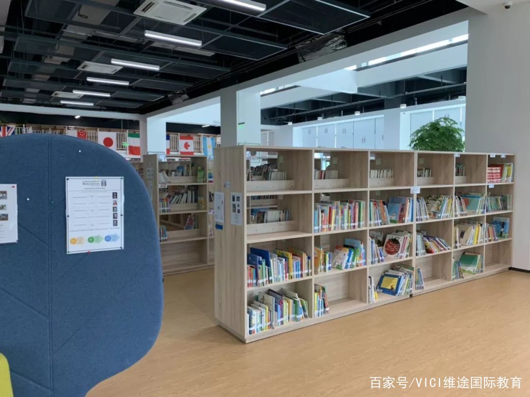 编辑 搜图 请点击输入图片描述 *学校内礼堂