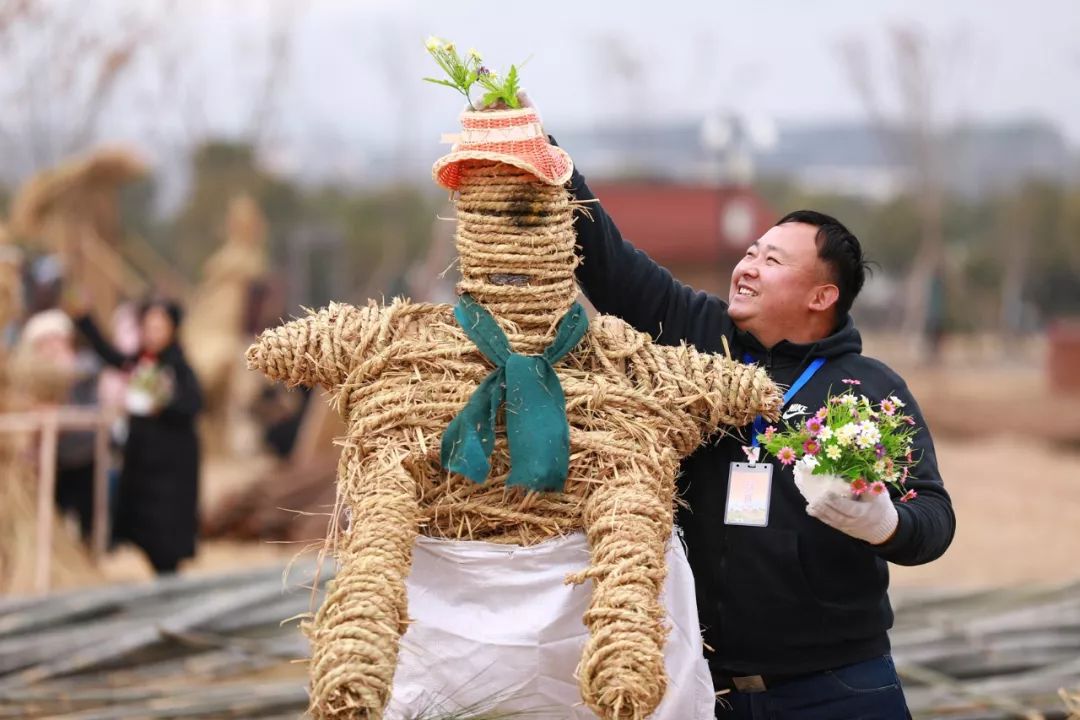 这些稻草太调皮啦溪田杯稻草创意大赛成功举办