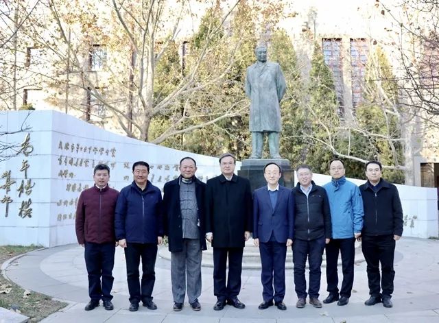 培育时代新人" ——北京理工大学校长张军院士走进天津市南开中学
