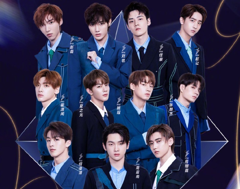 原创肖战王一博再同台星光大赏官宣嘉宾阵容这才叫顶流相聚