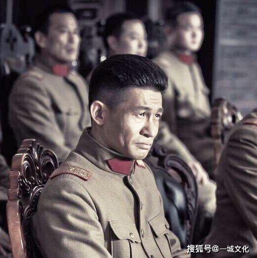 两个故事能说明杨宇霆的狂妄他被杀于帅府老虎厅实属自讨没趣