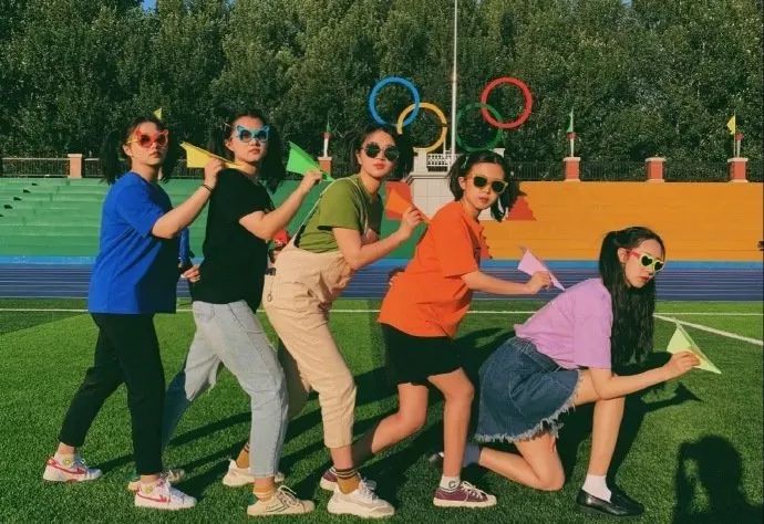 哈哈哈哈沙雕闺蜜照了解下收好了跟自己的姐妹们拍起来