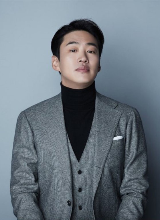 安宰弘搜狐韩娱讯 韩国人气演员安宰弘与jwide comp